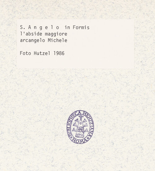 Rückseite von unbekannt [https://www.deutsche-digitale-bibliothek.de/content/lizenzen/rv-ez/] Majestas Domini mit Evangelistensymbolen, Erzengeln, Stifter und HeiligemMittleres Register: drei Erzengel zwischen dem Abt Desiderius von Montecassino und dem heiligen Benedikt von Nursia - Detail: Erzengel Michael, bh361133_recto. Foto: Hutzel, Max.