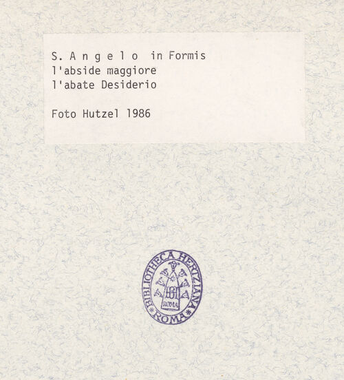 Rückseite von unbekannt [https://www.deutsche-digitale-bibliothek.de/content/lizenzen/rv-ez/] Majestas Domini mit Evangelistensymbolen, Erzengeln, Stifter und HeiligemMittleres Register: drei Erzengel zwischen dem Abt Desiderius von Montecassino und dem heiligen Benedikt von Nursia - Detail: Abt Desiderius von Montecassino, bh361138_recto. Foto: Hutzel, Max.