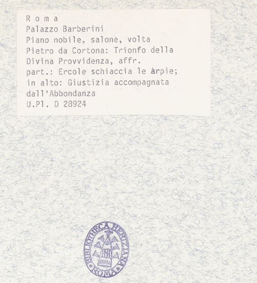 Rückseite von Bibliotheca Hertziana [https://www.deutsche-digitale-bibliothek.de/content/lizenzen/rv-fz/] Allegorie der Göttlichen VorhersehungHerkules besiegt die Harpyien, während Abundantia und Magnaminitas Gaben an das Volk verteilen - Gesamtansicht, bh366961_recto. Foto.