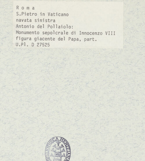 Rückseite von Bibliotheca Hertziana [https://www.deutsche-digitale-bibliothek.de/content/lizenzen/rv-fz/] Grabmonument Papst Innozenz VIII.Sarkophag mit Gisant - Gisant, Detail: Gewanddrapierung am Unterkörper in Aufsicht, bh377240_recto. Foto: Fichera, Gabriele.