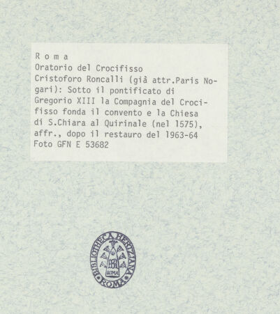 Rückseite von ICCD [https://www.deutsche-digitale-bibliothek.de/content/lizenzen/rv-ez/] Szenen aus der Geschichte des heiligen Kreuzes und des OratoriumsUnter Gregor XIII gründet die Compagnia del Crocifisso Konvent und Kirche von Santa Chiara al Quirinale - Detail; nach der Restaurierung von 1963-64, bh378216_recto. Foto.