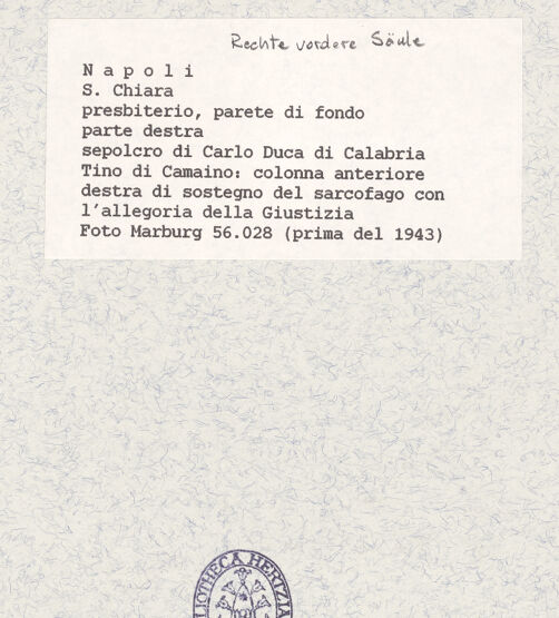 Rückseite von Foto Marburg [https://www.deutsche-digitale-bibliothek.de/content/lizenzen/rv-ez/] Grabmal des Karl von KalabrienTugendenRechte vordere Säule - Iustitia (vor 1943), bh422081_recto. Foto.