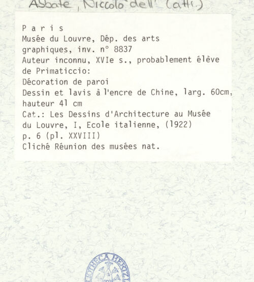 Rückseite von Réunion des Musées Nationaux [https://www.deutsche-digitale-bibliothek.de/content/lizenzen/rv-ez/] Entwurf für eine Wanddekoration mit Grotesken und Merkur - , bh422945_recto. Foto.