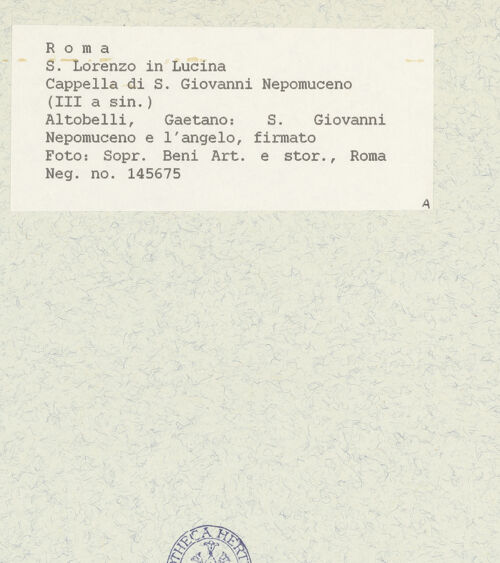 Rückseite von Sopr BAS ROMA [https://www.deutsche-digitale-bibliothek.de/content/lizenzen/rv-ez/] Der heilige Johannes Nepomuk - Nische mit Heiligenfigur, bh435710_recto. Foto.