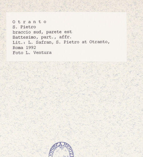 Rückseite von Ventura, L. [https://www.deutsche-digitale-bibliothek.de/content/lizenzen/rv-ez/] Szenen aus dem Buch Genesis und aus dem Leben von Christus (erste und zweite Schicht)Südgewölbe: die Taufe Christi, die Darstellung Christi im Tempel, die Auferweckung des Lazarus oder der Einzug in Jerusalem(?) - Taufe Christi (Ostseite, unten), Detail: Christus, bh436129_recto. Foto: Ventura, L..