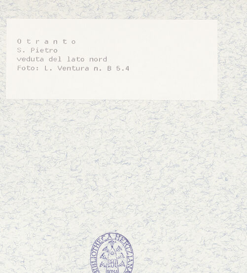 Rückseite von Ventura, L. [https://www.deutsche-digitale-bibliothek.de/content/lizenzen/rv-ez/] San Pietro - Nordseite, Ansicht von Nordosten, bh436844_recto. Foto: Ventura, L..