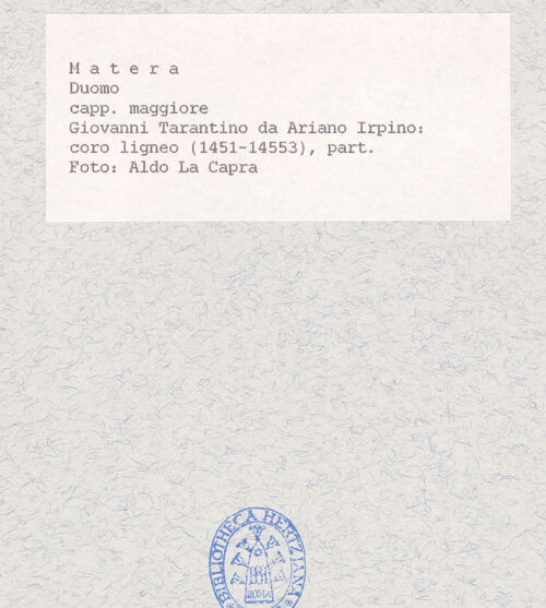 Rückseite von La Capra, Aldo [https://www.deutsche-digitale-bibliothek.de/content/lizenzen/rv-fz/] Chorgestühl - Detail: der heilige Martin und Inschrift mit Signatur, bh436932_recto. Foto: La Capra, Aldo.