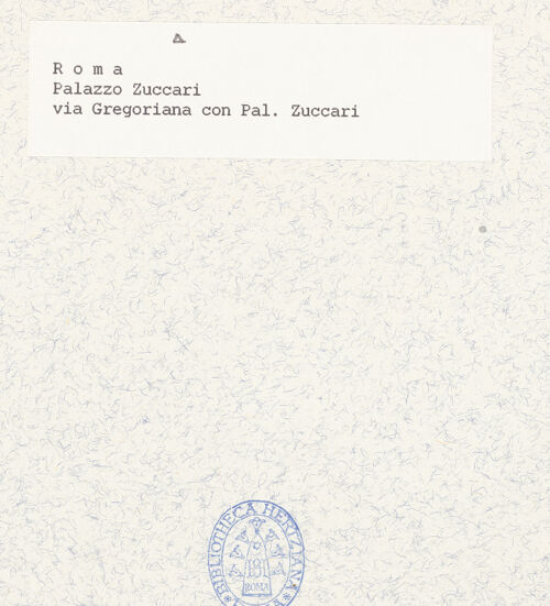 Rückseite von Bibliotheca Hertziana [https://www.deutsche-digitale-bibliothek.de/content/lizenzen/rv-fz/] Palazzo ZuccariFassade zur Via Gregoriana - Via Gregoriana, bh440175_recto. Foto.