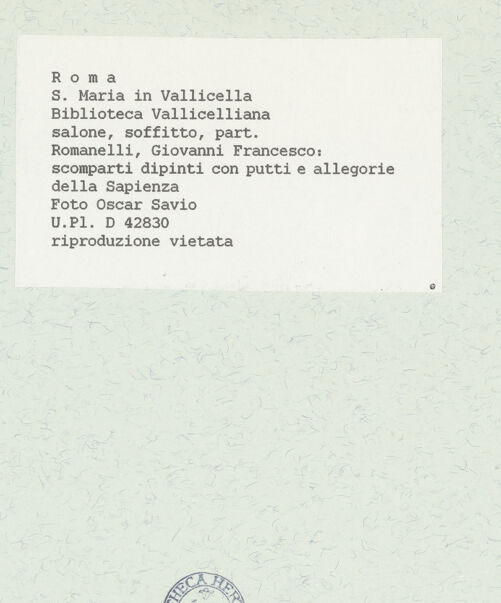 Rückseite von Bibliotheca Hertziana [https://www.deutsche-digitale-bibliothek.de/content/lizenzen/rv-ez/] Kassettendecke mit Bildfeldern - Detail: Bildfeld mit der Allegorie der Humilitas und umliegende Kassetten, bh442865_recto. Foto: Savio, Oscar.