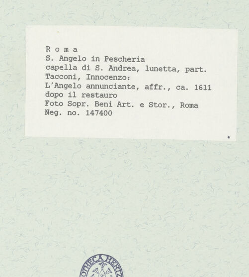 Rückseite von Sopr. BAS ROMA [https://www.deutsche-digitale-bibliothek.de/content/lizenzen/rv-ez/] Wand- und Deckenmalereien in der AndreaskapelleFresken der Lünette: Verkündigung - Lünette rechts des Fensters: Verkündigungsengel, bh444718_recto. Foto.