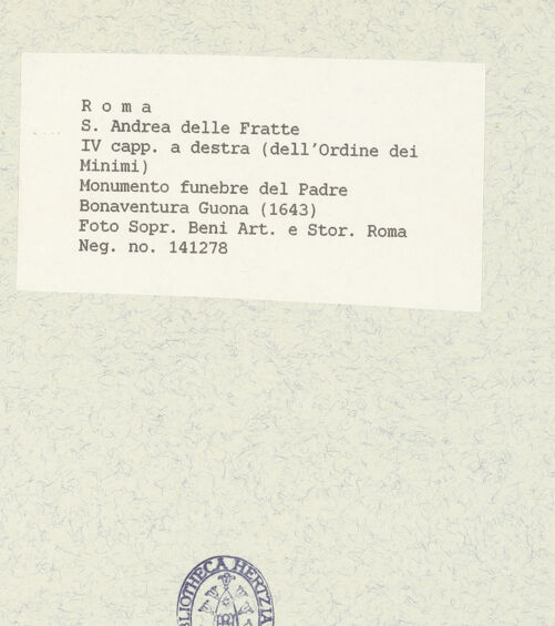 Rückseite von Sopr. BAS ROMA [https://www.deutsche-digitale-bibliothek.de/content/lizenzen/rv-ez/] Grabmal für Pater Bonaventura Guona (+ 1643) - Gesamtansicht, bh445293_recto. Foto.