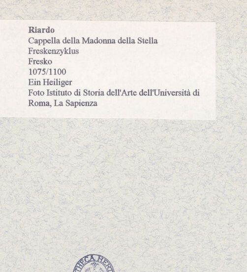Rückseite von Istituto di Storia dell'Arte dell'Università di Roma, La Sapienza [https://www.deutsche-digitale-bibliothek.de/content/lizenzen/rv-ez/] WandbildzyklusThronende Madonna zwischen Heiligen - Heiliger Stephanus? (vor der Restaurierung), bh445660_recto. Foto.