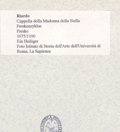 Rückseite von Istituto di Storia dell'Arte dell'Università di Roma, La Sapienza [https://www.deutsche-digitale-bibliothek.de/content/lizenzen/rv-ez/] WandbildzyklusThronende Madonna zwischen Heiligen - Heiliger Bartholomaeus? (vor der Restaurierung), bh445663_recto. Foto.