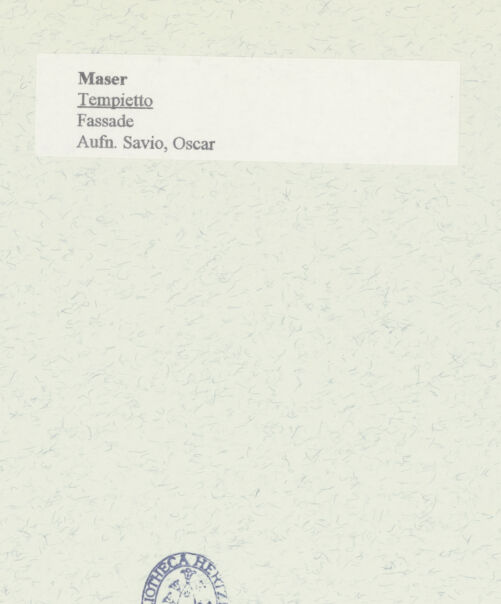 Rückseite von Savio, Oscar [https://www.deutsche-digitale-bibliothek.de/content/lizenzen/rv-ez/] Tempietto Barbaro - Fassade, bh445941_recto. Foto: Savio, Oscar.