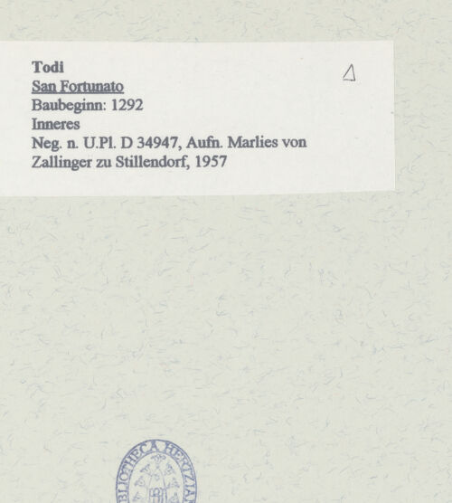 Rückseite von Bibliotheca Hertziana [https://www.deutsche-digitale-bibliothek.de/content/lizenzen/rv-fz/] San Fortunato - östliches (linkes) Seitenschiff, Blick in die Seitenkapellen; nach Südosten, bh454570_recto. Foto: Zallinger zu Stillendorf, Marlies von.