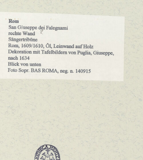 Rückseite von Sopr. BAS ROMA [https://www.deutsche-digitale-bibliothek.de/content/lizenzen/rv-ez/] Sängertribüne (Kanzel / Loge) - (Kanzel an rechter Wand), bh454963_recto. Foto.