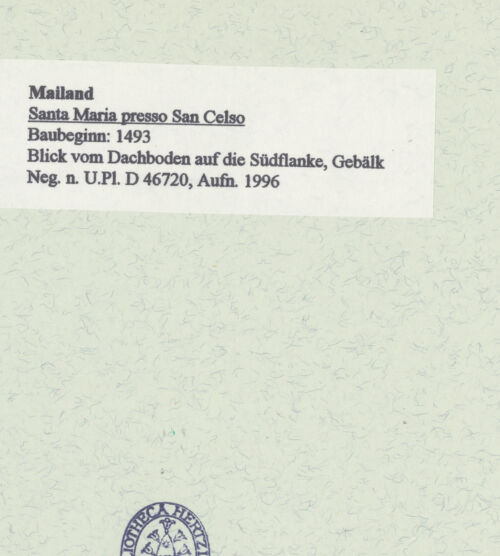 Rückseite von Bibliotheca Hertziana [https://www.deutsche-digitale-bibliothek.de/content/lizenzen/rv-fz/] Santa Maria presso San Celso - Blick vom Dachboden auf die Südflanke, Gebälk, bh461081_recto. Foto: Fichera, Gabriele.
