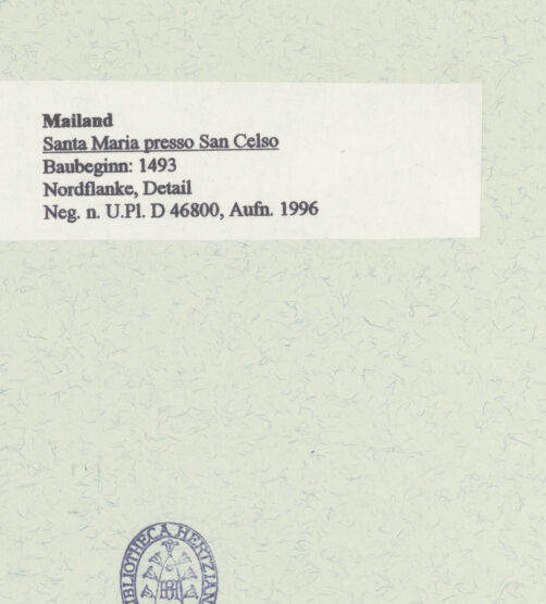 Rückseite von Bibliotheca Hertziana [https://www.deutsche-digitale-bibliothek.de/content/lizenzen/rv-fz/] Santa Maria presso San CelsoNordfassade - Detail, bh461105_recto. Foto: Fichera, Gabriele.