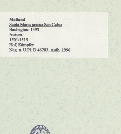 Rückseite von Bibliotheca Hertziana [https://www.deutsche-digitale-bibliothek.de/content/lizenzen/rv-fz/] Santa Maria presso San Celso - Hof, Kämpfer, bh461155_recto. Foto: Fichera, Gabriele.
