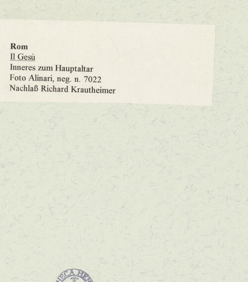 Rückseite von Alinari [https://www.deutsche-digitale-bibliothek.de/content/lizenzen/rv-ez/] Il GesùLanghaus - Inneres zum Hauptaltar, bh464068_recto. Foto.