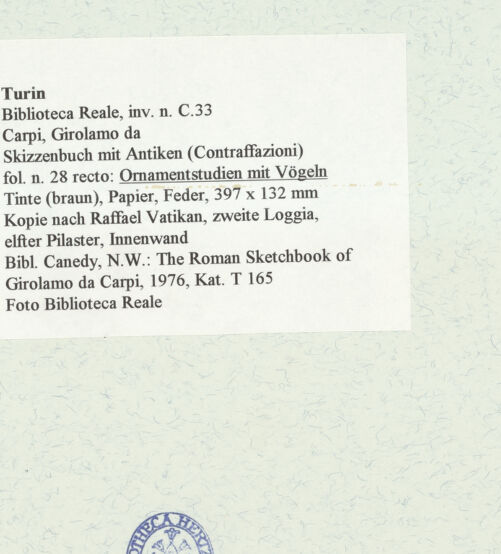 Rückseite von Biblioteca Reale [https://www.deutsche-digitale-bibliothek.de/content/lizenzen/rv-ez/] Skizzenbuch mit Antiken (Contraffazioni)Ornamentstudien mit Vögeln - , bh466618_recto. Foto.