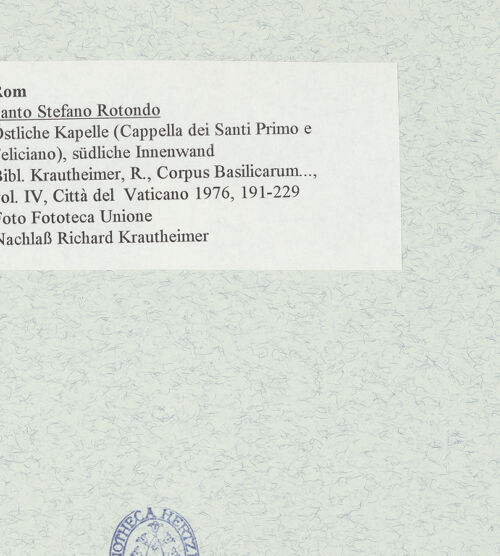 Rückseite von Fototeca dell'Unione Internazionale presso l'American Academy in Rome [https://www.deutsche-digitale-bibliothek.de/content/lizenzen/rv-ez/] Santo Stefano RotondoKapelle der Heiligen Primus und Felicianus - Östliche Kapelle (Cappella dei Santi Primo e Feliciano), südliche Innenwand, bh470314_recto. Foto.