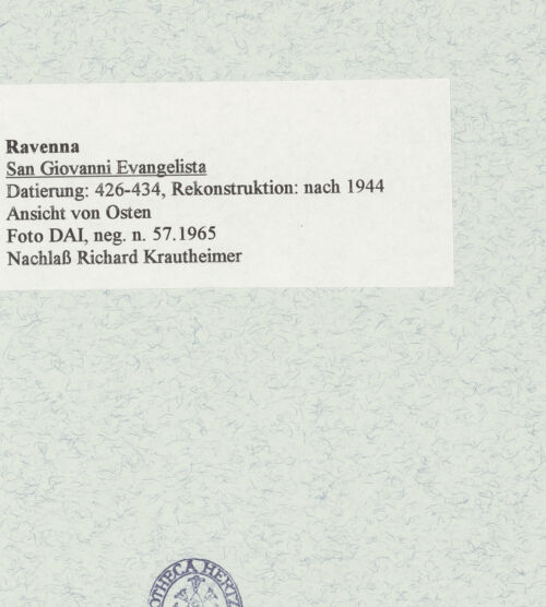 Rückseite von DAI [https://www.deutsche-digitale-bibliothek.de/content/lizenzen/rv-ez/] San Giovanni EvangelistaAußenbauApsis und Ostbau - Ansicht von Osten, bh471553_recto. Foto.