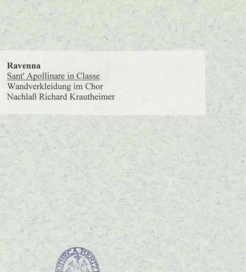 Rückseite von unbekannt [https://www.deutsche-digitale-bibliothek.de/content/lizenzen/rv-fz/] Sant'Apollinare in ClasseTriumphbogen und Apsis - Wandverkleidung im Chor (Nordseite), bh473203_recto. Foto.