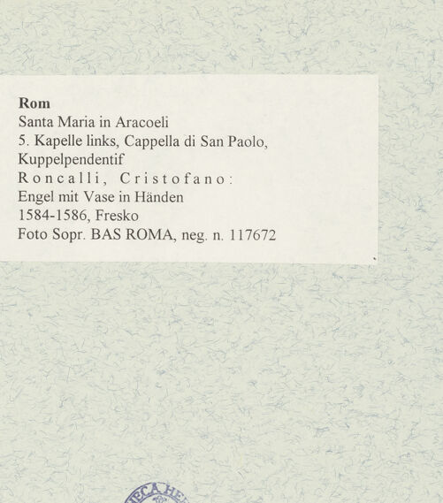 Rückseite von Sopr. BAS ROMA [https://www.deutsche-digitale-bibliothek.de/content/lizenzen/rv-ez/] Engelszyklus - Engel mit Vase in Händen, bh473482_recto. Foto.