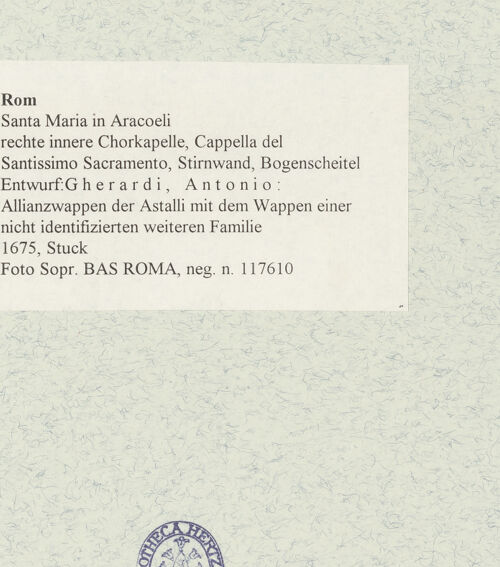 Rückseite von Sopr. BAS ROMA [https://www.deutsche-digitale-bibliothek.de/content/lizenzen/rv-ez/] Allianzwappen der Astalli mit dem Wappen einer nicht identifizierten weiteren Familie - , bh475357_recto. Foto.