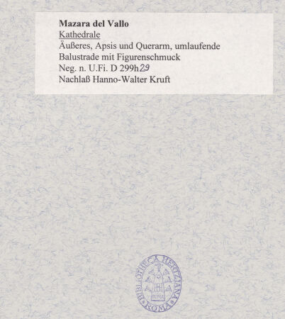 Rückseite von Bibliotheca Hertziana [https://www.deutsche-digitale-bibliothek.de/content/lizenzen/rv-fz/] CattedraleNordfassade - Nordquerhausarm und Nordseitenschiff, umlaufende Balustrade mit Figurenschmuck, bh479469_recto. Foto: Kruft, Hanno-Walter.