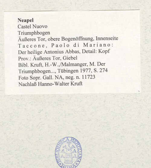 Rückseite von Sopr. BAS NA [https://www.deutsche-digitale-bibliothek.de/content/lizenzen/rv-ez/] Triumphbogen Alfonsos VDer heilige Antonius Abbas - Detail: Kopf, bh480732_recto. Foto.