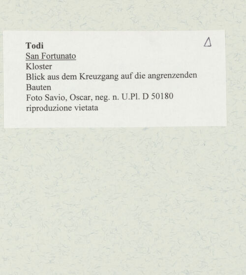 Rückseite von Bibliotheca Hertziana [https://www.deutsche-digitale-bibliothek.de/content/lizenzen/rv-fz/] San FortunatoChiostro - Blick aus dem Kreuzgang auf die angrenzenden Bauten, bh484152_recto. Foto: Savio, Oscar.