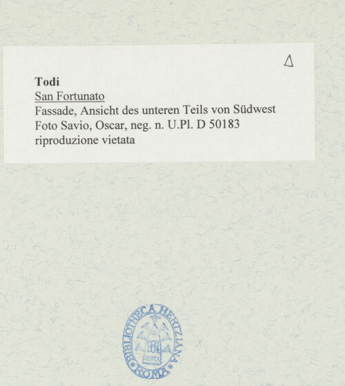 Rückseite von Bibliotheca Hertziana [https://www.deutsche-digitale-bibliothek.de/content/lizenzen/rv-fz/] San Fortunato - Treppenanlage und Ansicht des unteren Teils von Nordwest, bh484440_recto. Foto: Savio, Oscar.