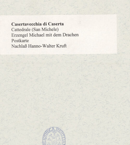 Rückseite von unbekannt [https://www.deutsche-digitale-bibliothek.de/content/lizenzen/rv-ez/] Erzengel Michael mit dem Drachen - Frontalansicht (von unten), bh484460_recto. Foto.