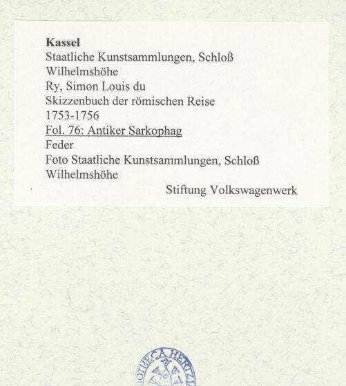 Rückseite von Staatliche Kunstsammlungen, Schloss Wilhelmshöhe [https://www.deutsche-digitale-bibliothek.de/content/lizenzen/rv-ez/] Skizzenbuch der römischen ReiseFol. 76: Antiker Sarkophag - , bh484766_recto. Foto.