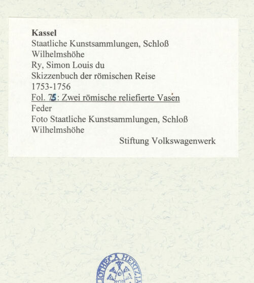 Rückseite von Staatliche Kunstsammlungen, Schloss Wilhelmshöhe [https://www.deutsche-digitale-bibliothek.de/content/lizenzen/rv-ez/] Skizzenbuch der römischen ReiseFol. 75: Zwei römische reliefierte Vasen - , bh484767_recto. Foto.