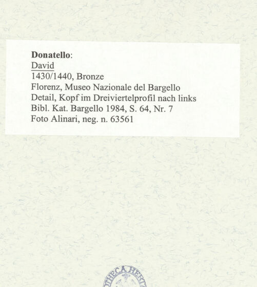 Rückseite von Alinari [https://www.deutsche-digitale-bibliothek.de/content/lizenzen/rv-ez/] David - Detail, Kopf im Dreiviertelprofil nach links, bh487513_recto. Foto.