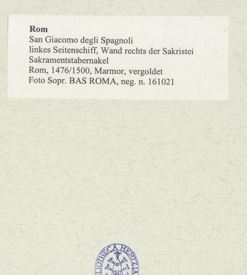 Rückseite von Sopr. BAS ROMA [https://www.deutsche-digitale-bibliothek.de/content/lizenzen/rv-ez/] Sakramentstabernakel - , bh488742_recto. Foto.