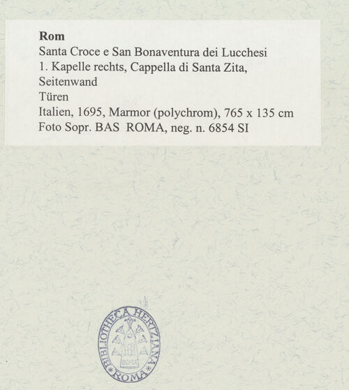 Rückseite von Sopr. BAS ROMA [https://www.deutsche-digitale-bibliothek.de/content/lizenzen/rv-ez/] Tür - , bh488868_recto. Foto.