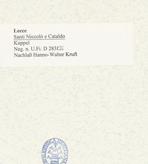 Rückseite von Bibliotheca Hertziana [https://www.deutsche-digitale-bibliothek.de/content/lizenzen/rv-fz/] Santi Niccolò e CataldoSüdseite: Obergaden und Kuppel - Kuppel und Obergaden von Südosten, bh490036_recto. Foto: Kruft, Hanno-Walter.