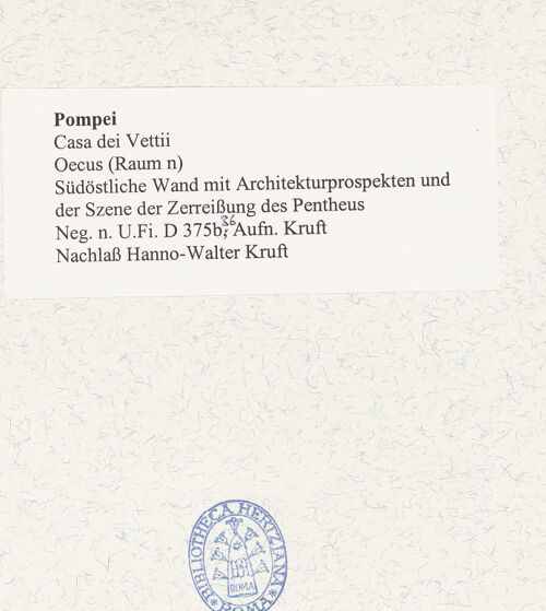 Rückseite von Bibliotheca Hertziana [https://www.deutsche-digitale-bibliothek.de/content/lizenzen/rv-fz/] Herkules erwürgt in seiner Wiege zwei Schlangen; der Tod des Pentheus; Amphion und Zethus rächen ihre Mutter (indem sie Dirce an die Hörner eines Stiers binden) - Südöstliche Wand mit Architekturprospekten und der Szene der Zerreißung des Pentheus, bh490939_recto. Foto: Kruft, Hanno-Walter.