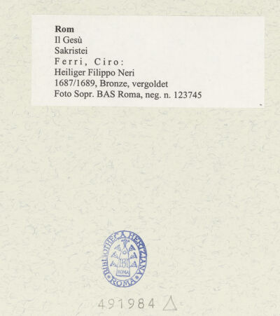 Rückseite von Sopr. BAS ROMA [https://www.deutsche-digitale-bibliothek.de/content/lizenzen/rv-ez/] Statuetten vom Altar des heiligen Franz XaverDer heilige Franz Xaver - , bh491984_recto. Foto.