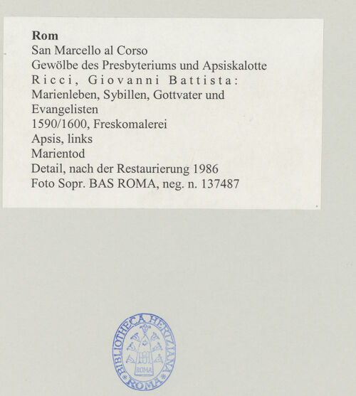 Rückseite von Sopr. BAS ROMA [https://www.deutsche-digitale-bibliothek.de/content/lizenzen/rv-ez/] Ausmalung der Wölbung von Apsis und ChorjochMarientod - Detail, nach der Restaurierung 1986, bh500084_recto. Foto.