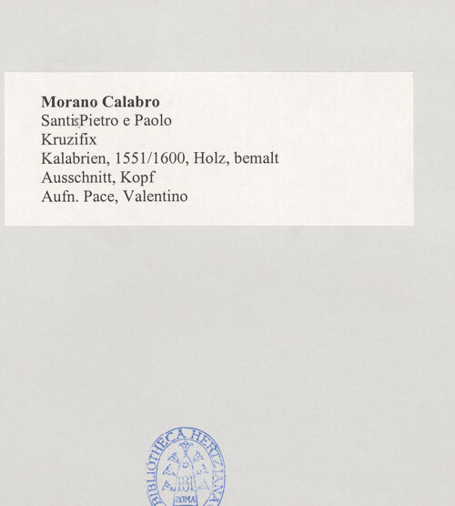 Rückseite von Pace, Valentino [https://www.deutsche-digitale-bibliothek.de/content/lizenzen/rv-fz/] Kruzifix - Ausschnitt, Kopf, bh504989_recto. Foto: Pace, Valentino.