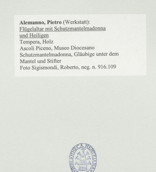 Rückseite von Sigismondi, Roberto [https://www.deutsche-digitale-bibliothek.de/content/lizenzen/rv-fz/] Flügelaltar mit Schutzmantelmadonna und Heiligen - Schutzmantelmadonna, Gläubige unter dem Mantel und Stifter, bh507230_recto. Foto: Sigismondi, Roberto.