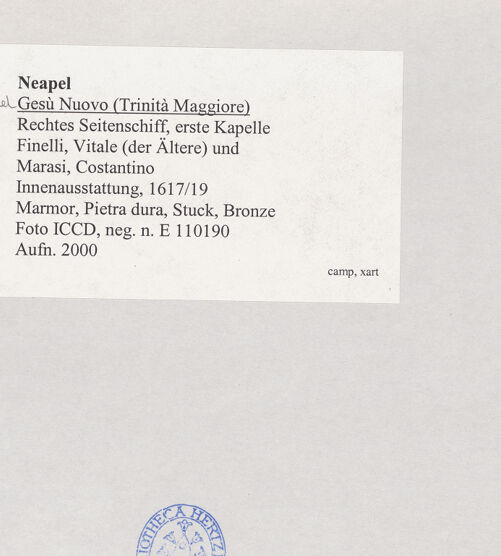 Rückseite von ICCD [https://www.deutsche-digitale-bibliothek.de/content/lizenzen/rv-ez/] Wanddekoration - Seitenansicht von rechts, bh508329_recto. Foto.