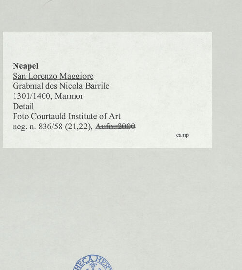 Rückseite von Courtauld Institute of Art [https://www.deutsche-digitale-bibliothek.de/content/lizenzen/rv-ez/] Grabplatte des Nicola Barrile (gest. 1347) - Detail: Oberkörper, bh508355_recto. Foto.