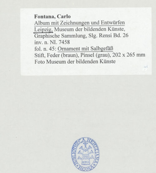 Rückseite von Museum der bildenden Künste Leipzig [https://www.deutsche-digitale-bibliothek.de/content/lizenzen/rv-ez/] Album mit Zeichnungen und EntwürfenOrnament mit Salbgefäß - , bh510040_recto. Foto.