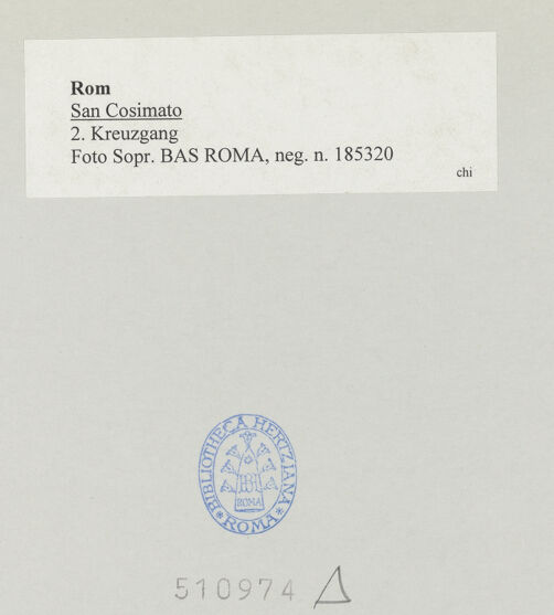 Rückseite von Sopr. BAS ROMA [https://www.deutsche-digitale-bibliothek.de/content/lizenzen/rv-ez/] San Cosimato2. Kreuzgang - , bh510974_recto. Foto.